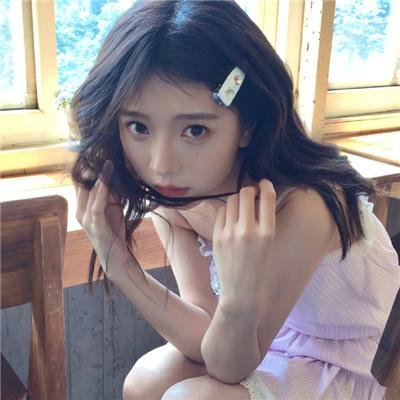 背后有人
